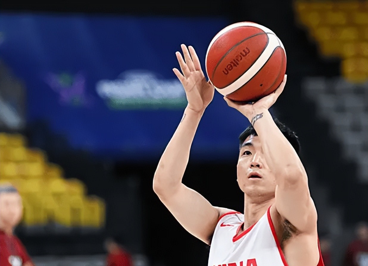 中国男篮绝杀公牛，拉文高光表现