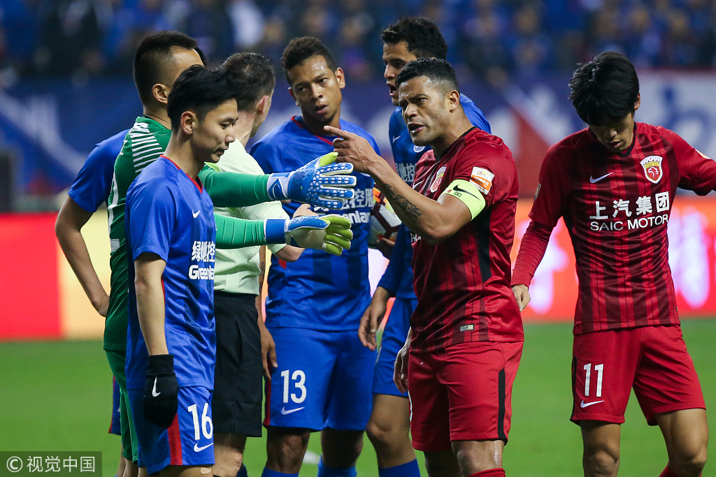 冰球迎来宿敌之战,恩怨再续 冰球迎来宿敌之战,恩怨再续