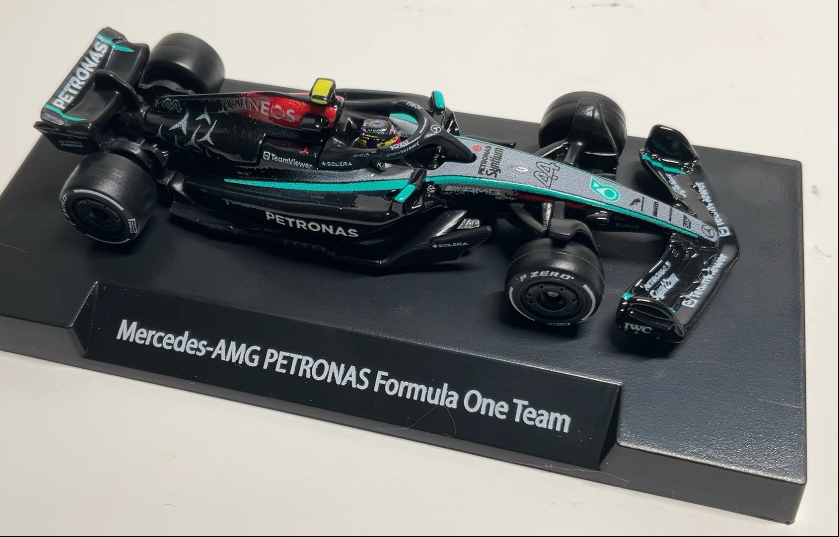 爱游戏tv-阿斯顿马丁完胜梅赛德斯，汉密尔顿状态火热