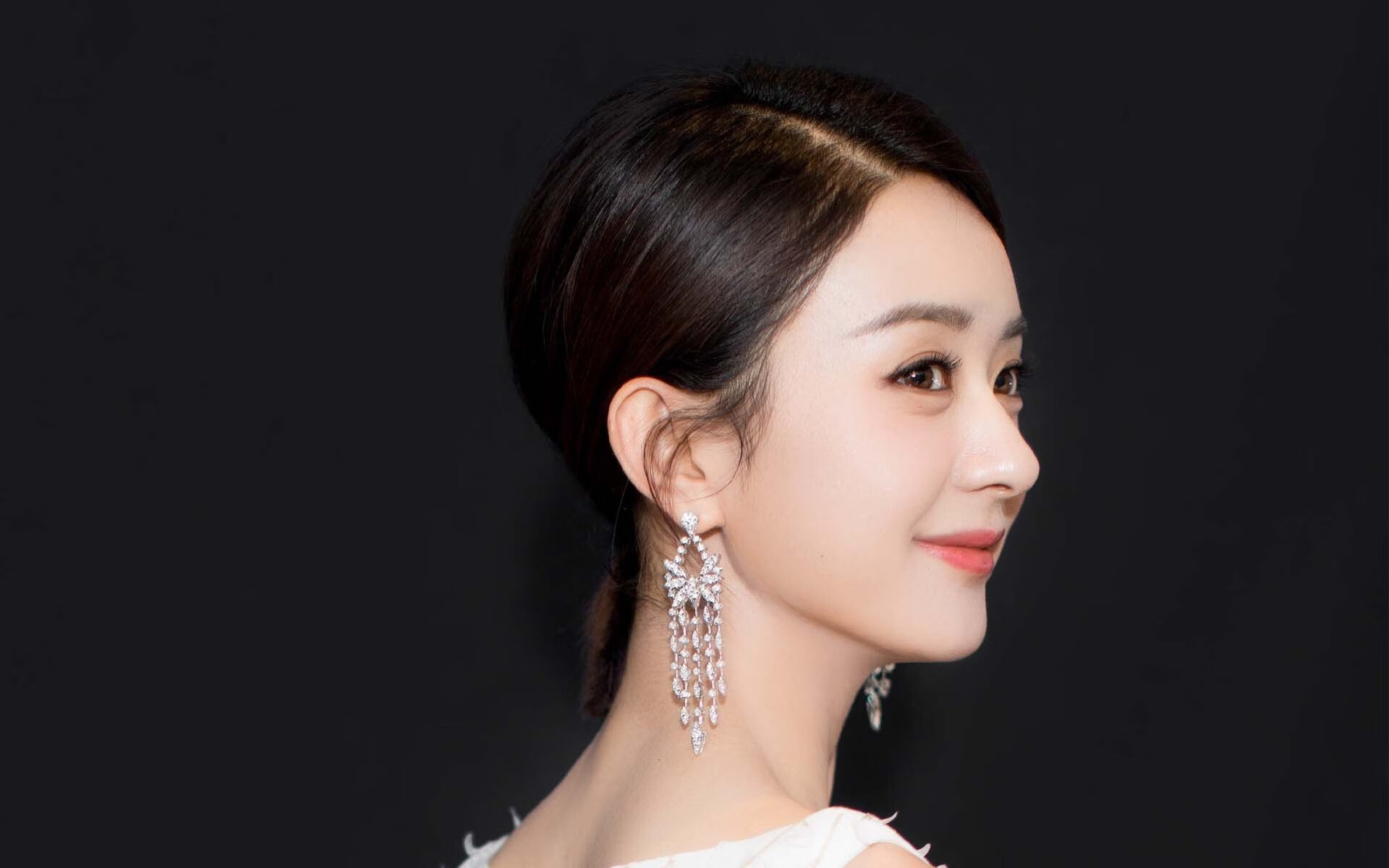 爱游戏大厅-冰封52年与7分钟暴走，波尔用左脚为法国破开逆天改命的封印