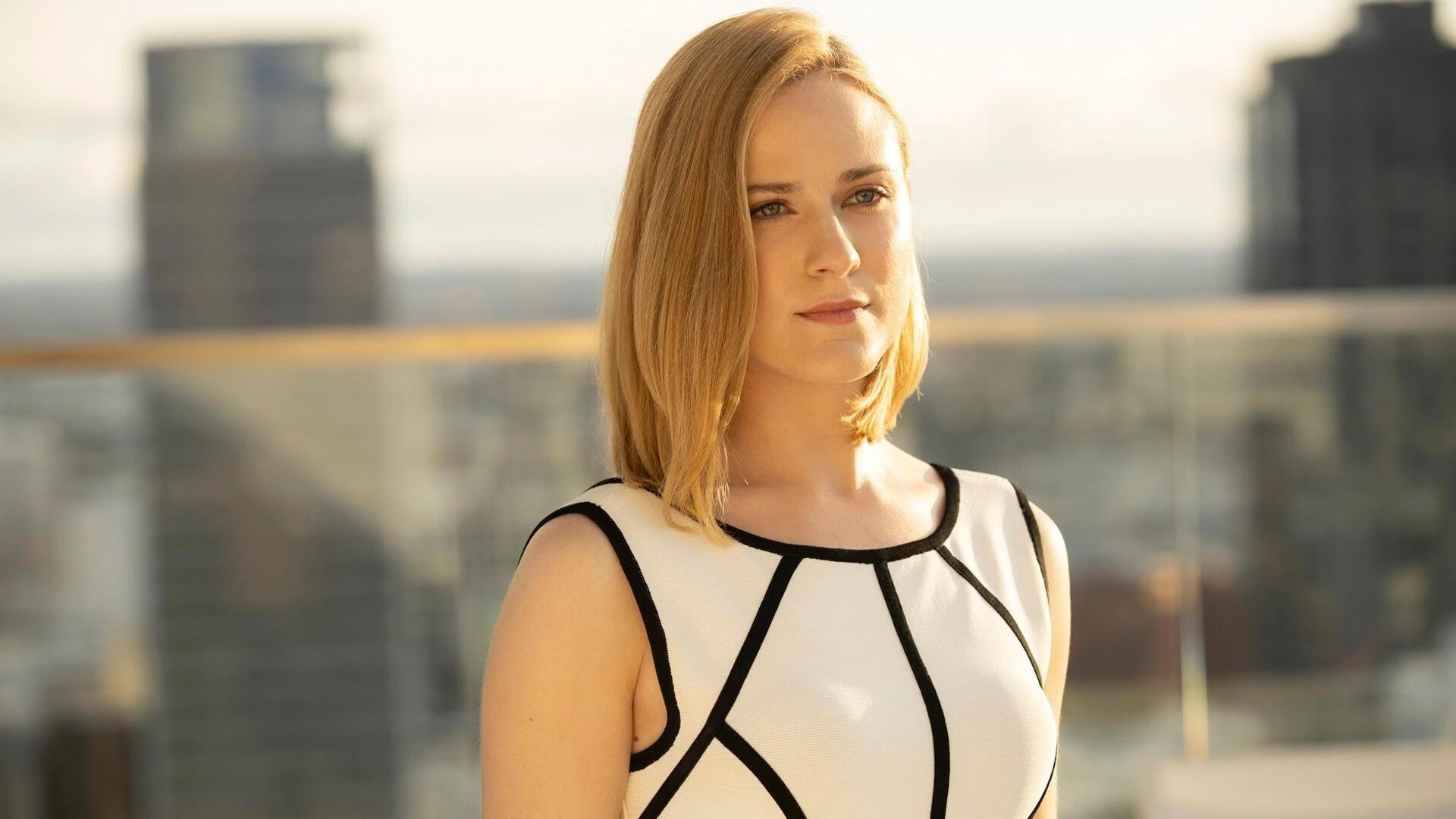 从寒冬到翻盘，汉密尔顿如何以肩膀扛起威廉姆斯车队，逆袭雷诺