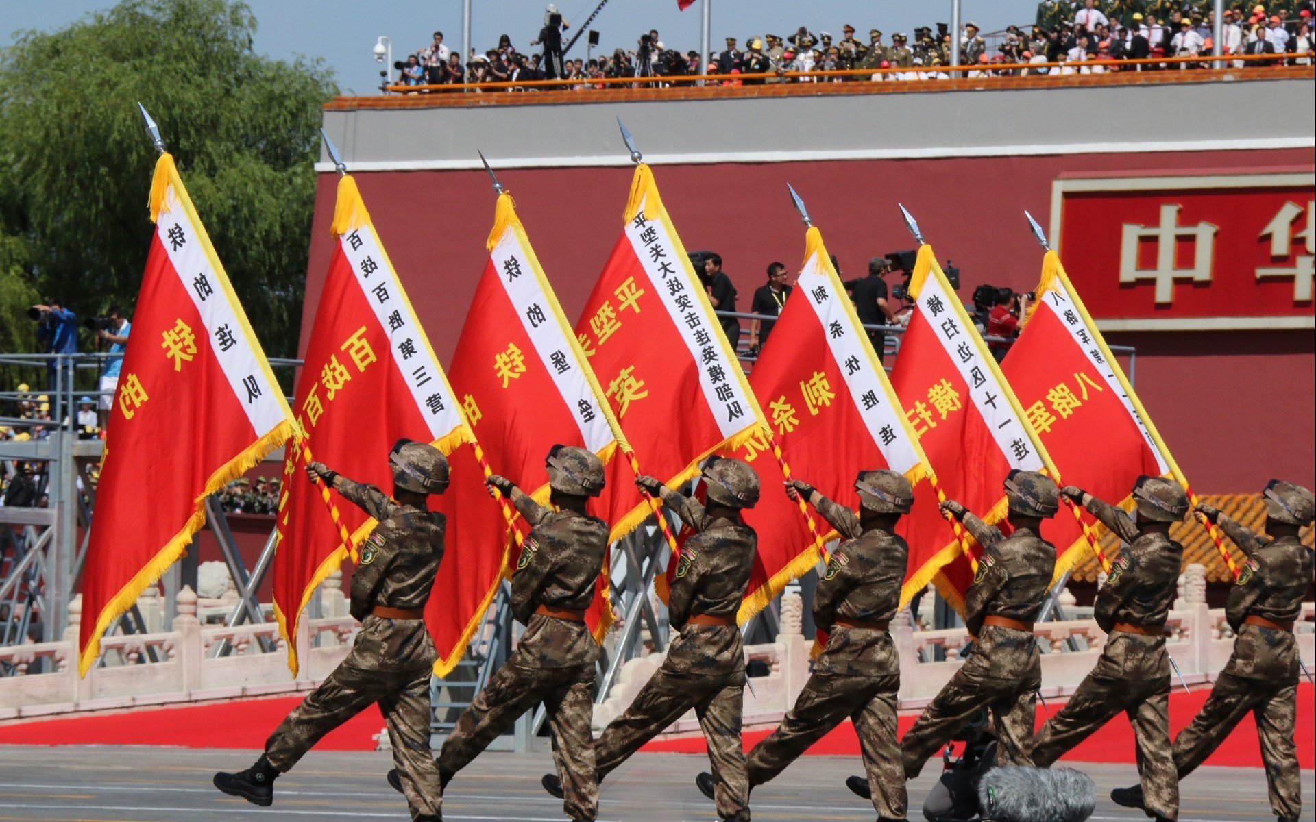 瑞士军刀在威尔士坠毁？德布劳内那抹血色锋芒刺穿了谁的骄傲