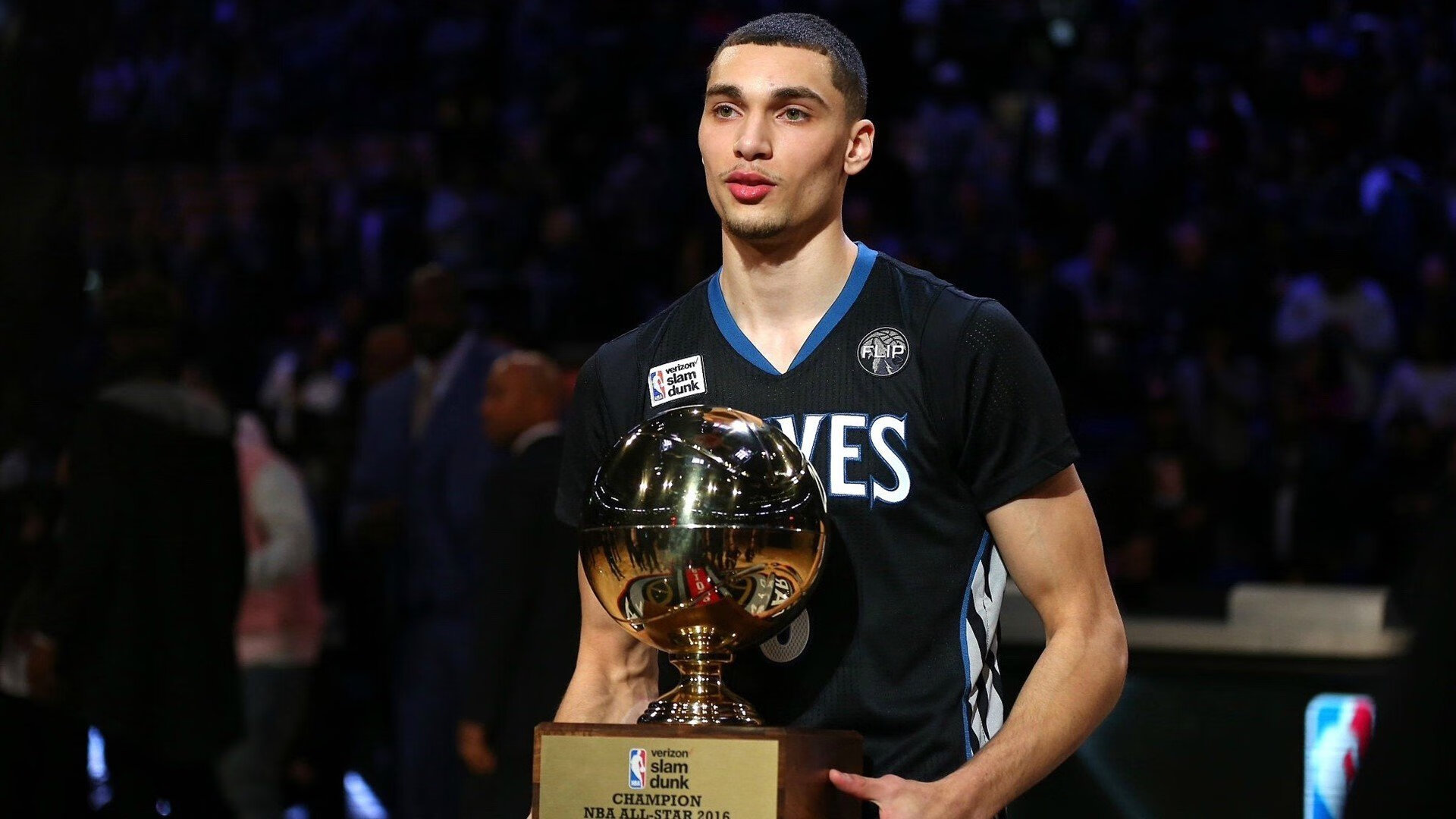 开拓者利刃出鞘制霸篮网，蛰伏的英格拉姆终成关键先生