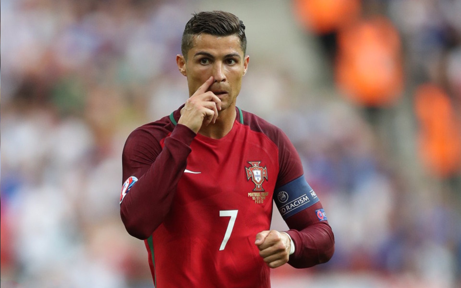 基耶萨爆发与巴拉圭节奏掌控,足球战术的双重奏