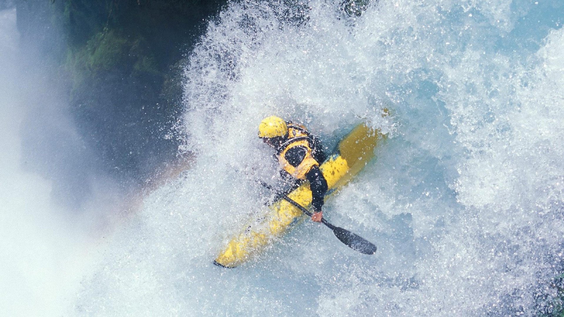 东经7度的法则，当阿尔及利亚的轻羽飘过，硬仗之王的铁甲仍在低鸣