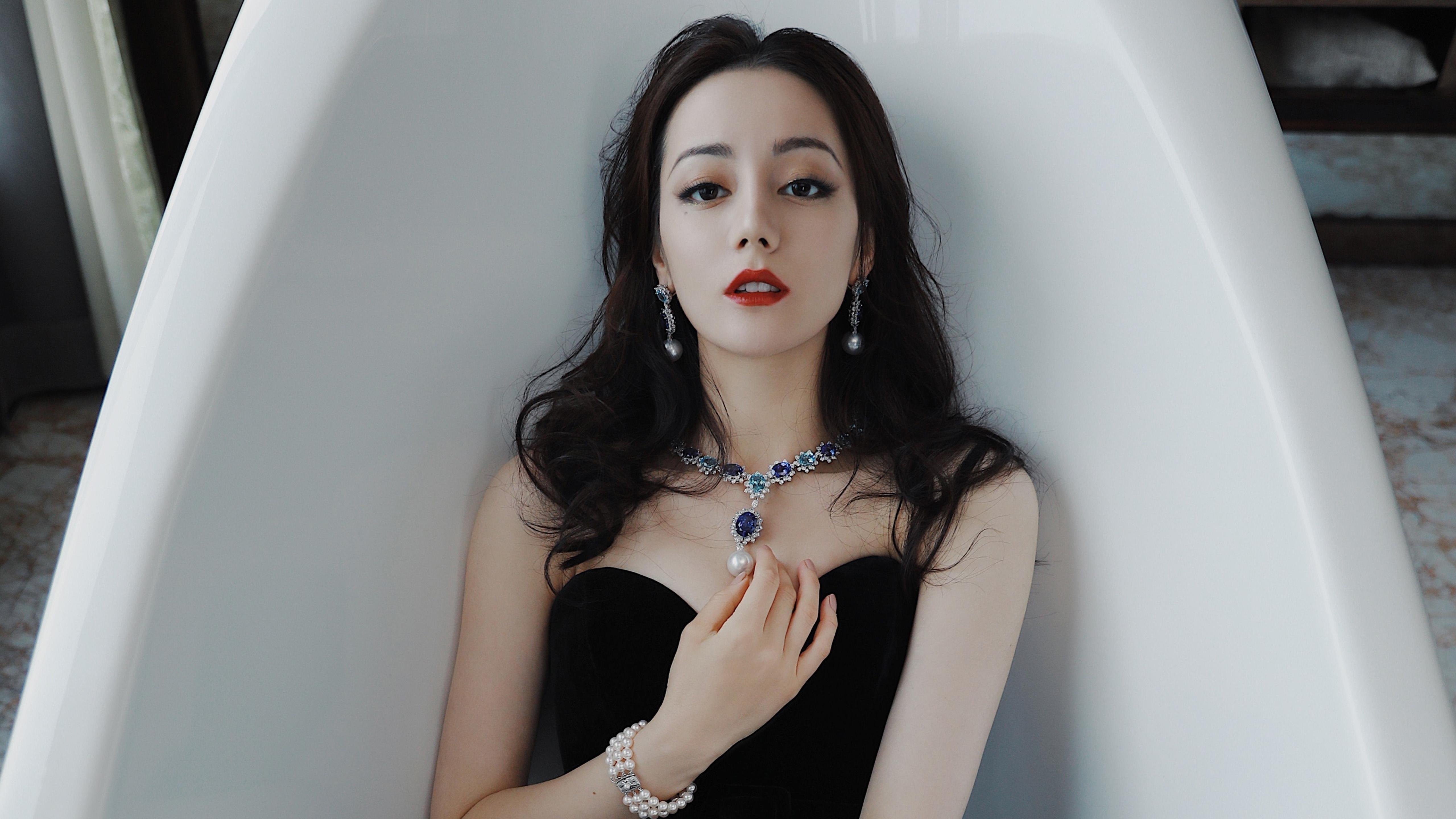 爱游戏大厅-魔笛绝响，东欧铁骑踏碎南美风暴，2026世界杯B组，波兰险胜厄瓜多尔的唯一记忆